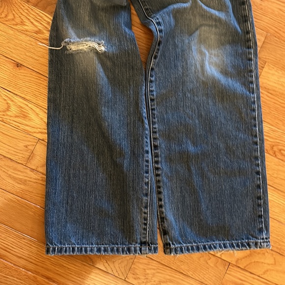 Cute “rugged look” Michael Kors jeans with manufactured “wear” and “tear” EUC - Picture 9 of 10